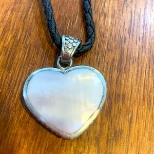 Leather choker with reversible heart